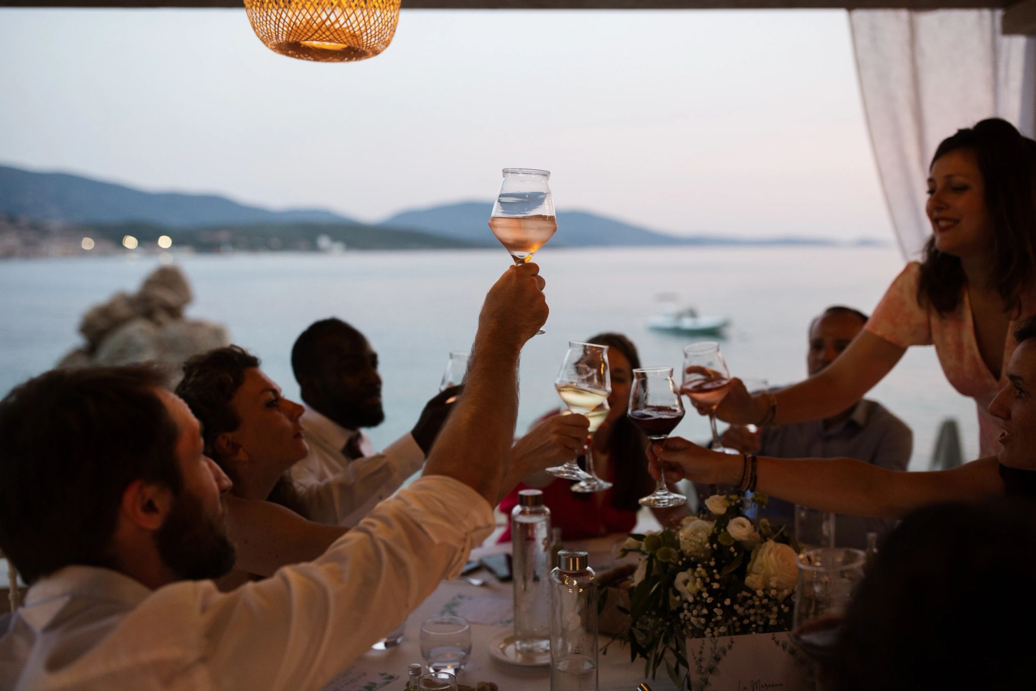 Organiser un anniversaire sur mesure en Corse-du-Sud avec vue sur la mer